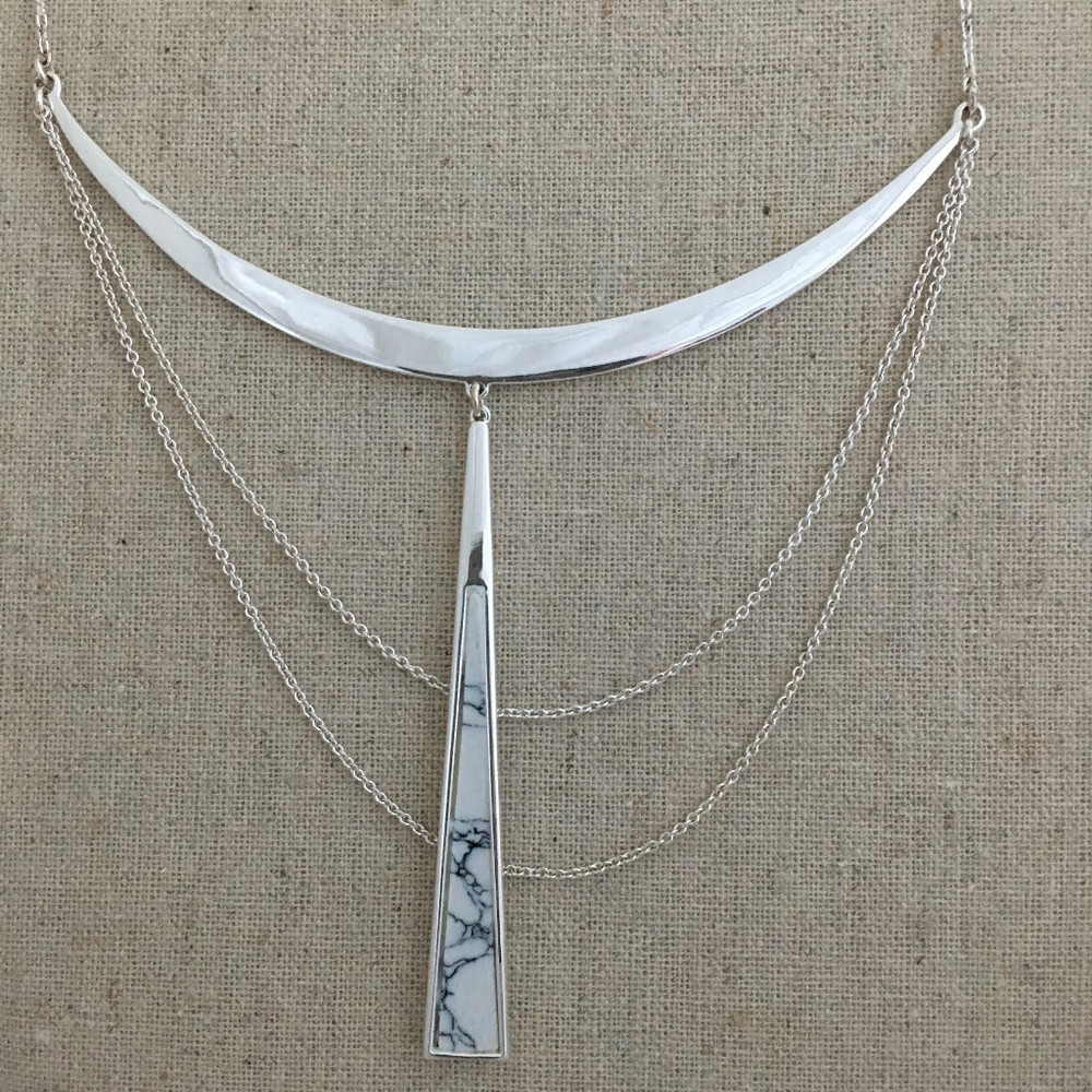 Stella & Dot Swag Necklace